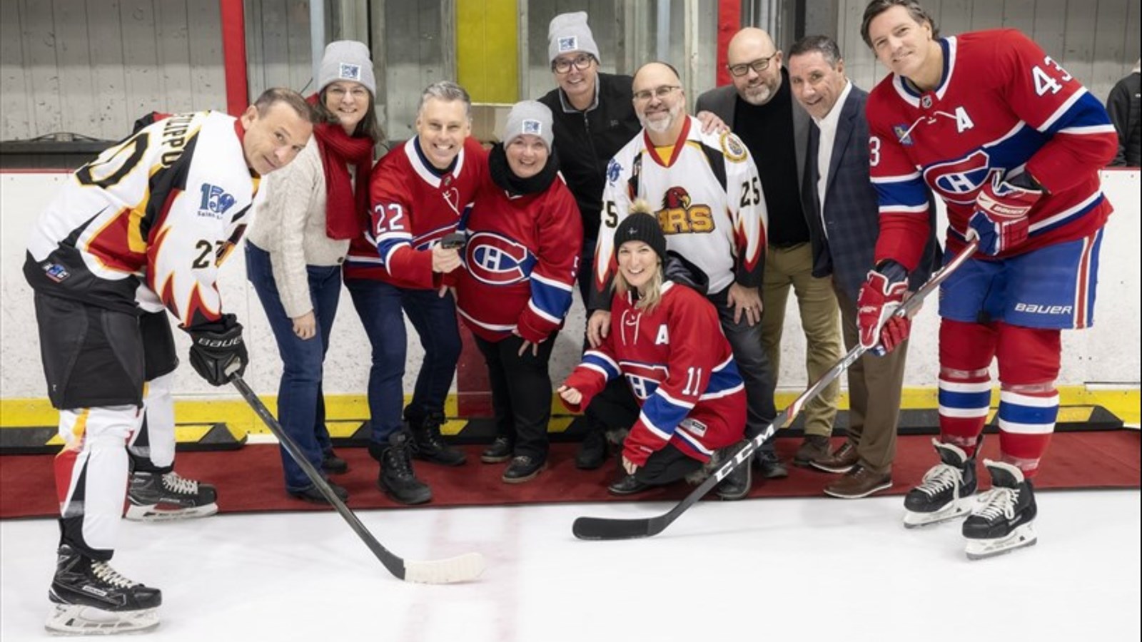 Retour en images sur la visite des Anciens Canadiens à Saint-Lazare ce samedi