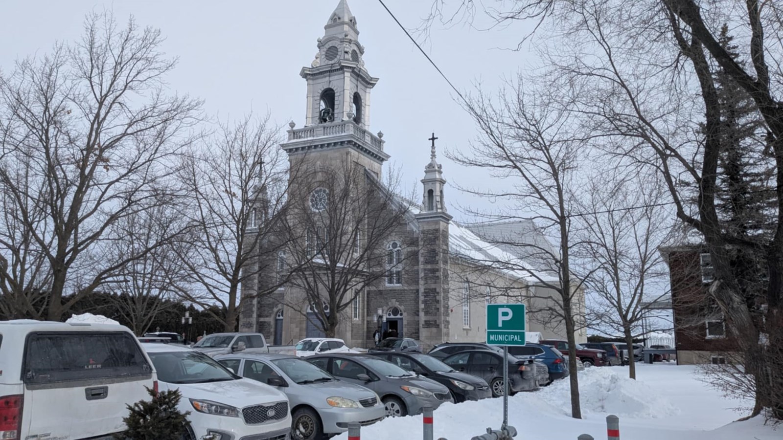 A 5 to 7 to discuss the future of the Church of Saint-Polycarpe