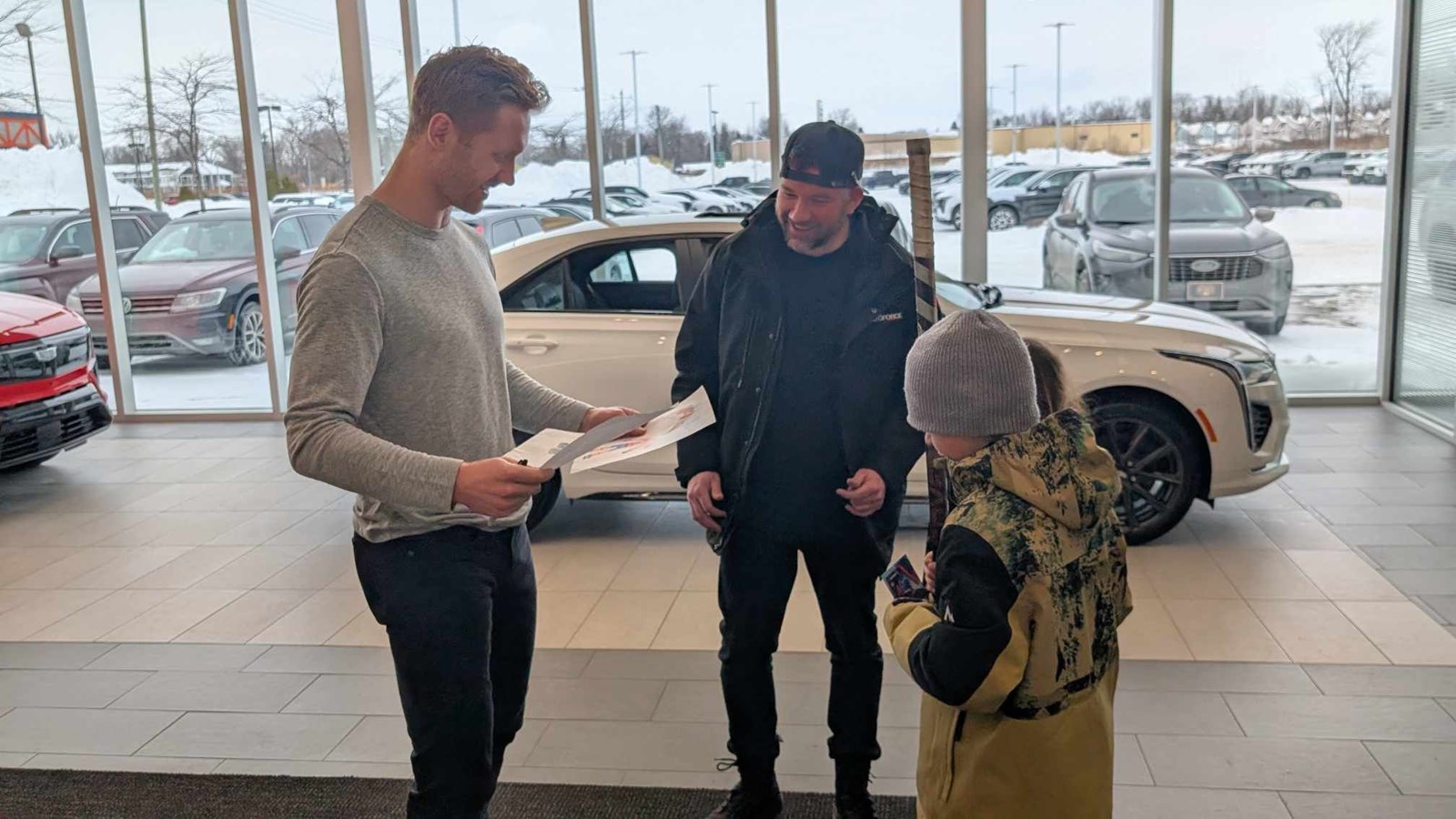 Mike Matheson à la rencontre de ses partisans à l’Île-Perrot