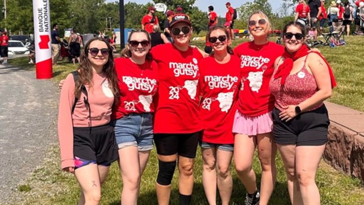 Participantes de la marche Gutsy en 2024