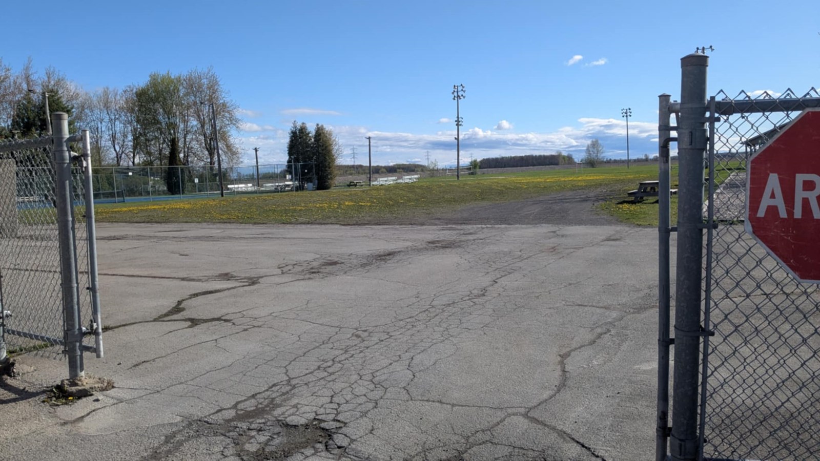 Deux terrains de soccer seront aménagés cette année au parc du Chalet, situé derrière le 829 route 325