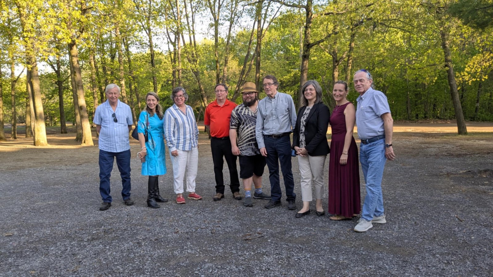 Plusieurs artistes, dont Richard Caplette, Annie de Lorimier et Jean-Marc Lavigne étaient présents lors de la projection du documentaire au parc-nature Les Forestiers
