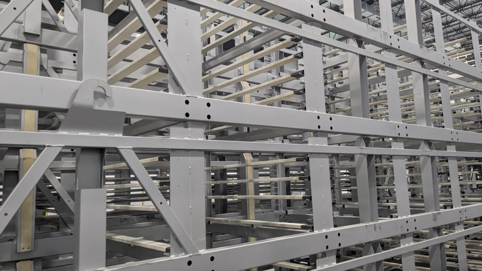 La première usine d'extrusion entièrement électrique s'implante dans le Suroît 