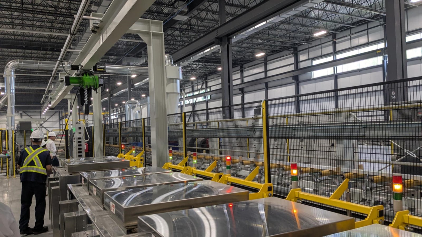 La première usine d'extrusion entièrement électrique débute ses activités