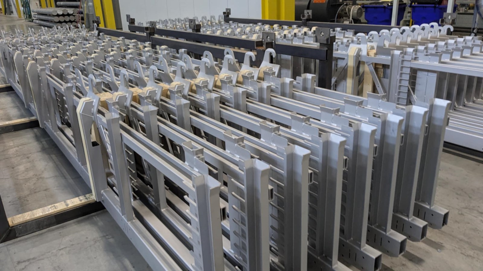 La première usine d'extrusion entièrement électrique débute ses activités