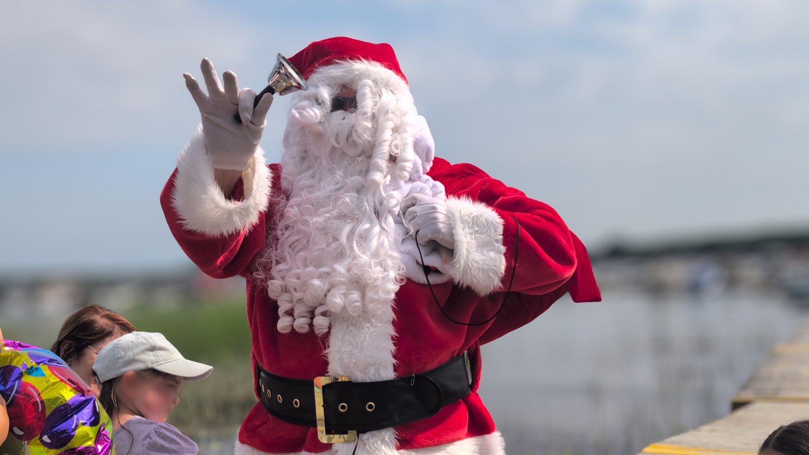 Le Noël des campeurs : quand la magie des Fêtes s'invite en juillet