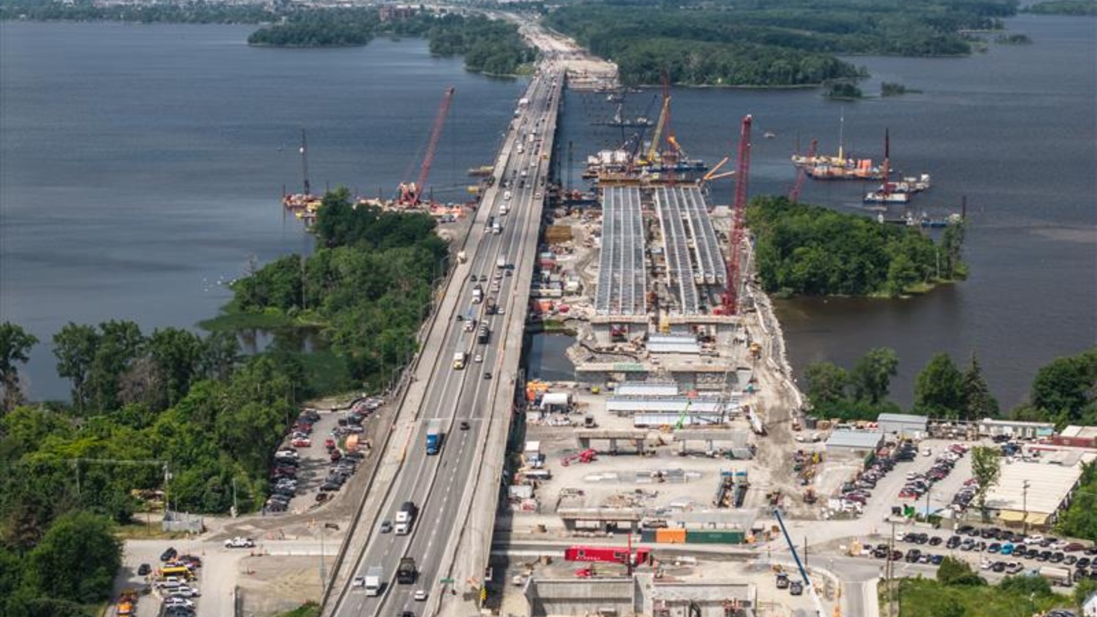 Pont de l’Île-aux-Tourtes : Marie-Claude Nichols propose de l’appeler Paul-Gérin-Lajoie