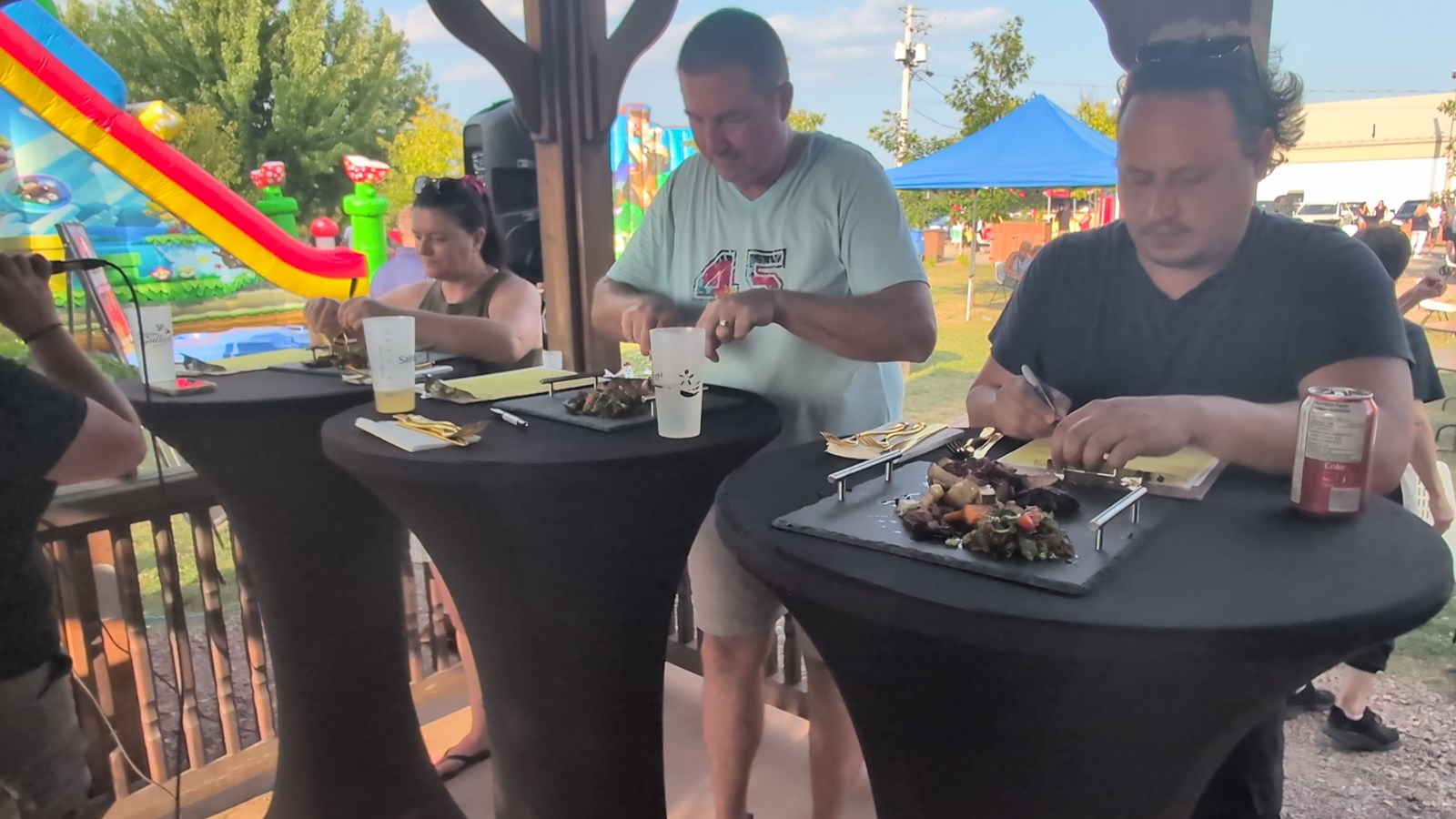 Première édition de « Sainte-Marthe complètement poulet! »