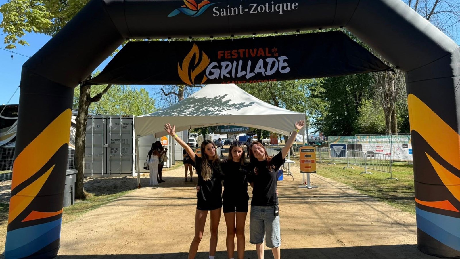 Grillades, musique et feu d’artifice : Saint-Zotique lance son festival en grand