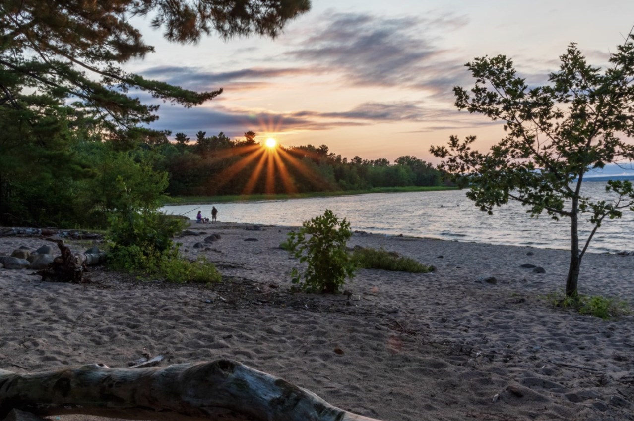 La Ville de Hudson procède à l’achat de Sandy Beach