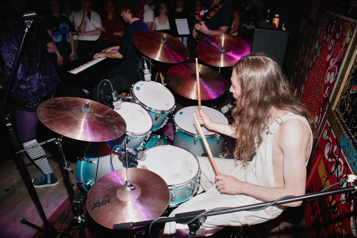 Le parcours d'Étienne Desruisseaux, batteur du groupe NOVÆ