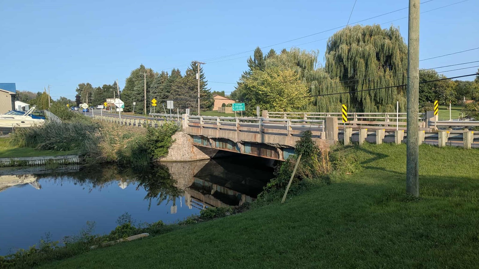 Des blocs de béton se seraient détachés de la structure