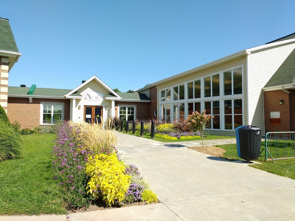 Mossara en résidence à la bibliothèque Marie-Uguay