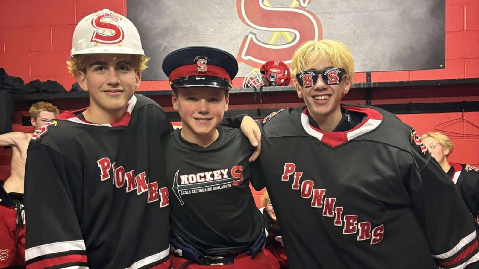 Victoire de 14-0 des Pionniers M15 face au Collège de Montréal