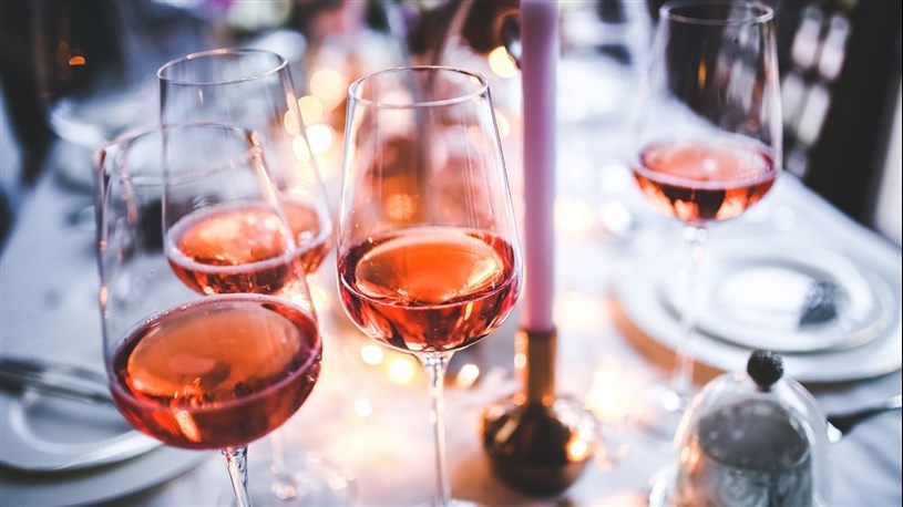 Conseils pour une consommation d'alcool responsable pendant les fêtes