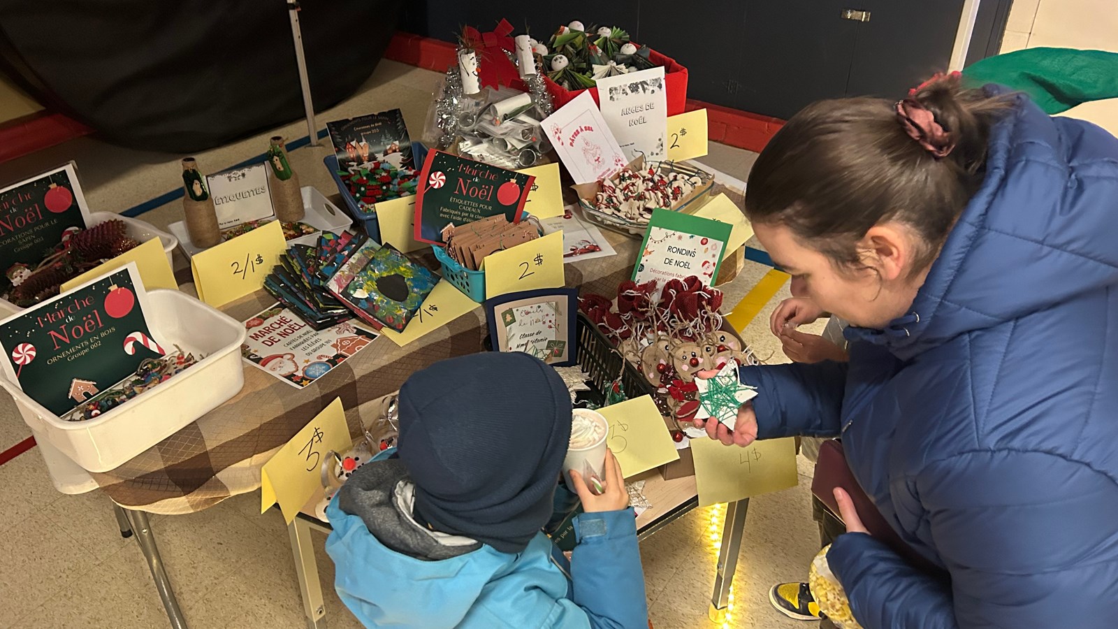 Un Marché de Noël réussi à l'école de l'Épervière