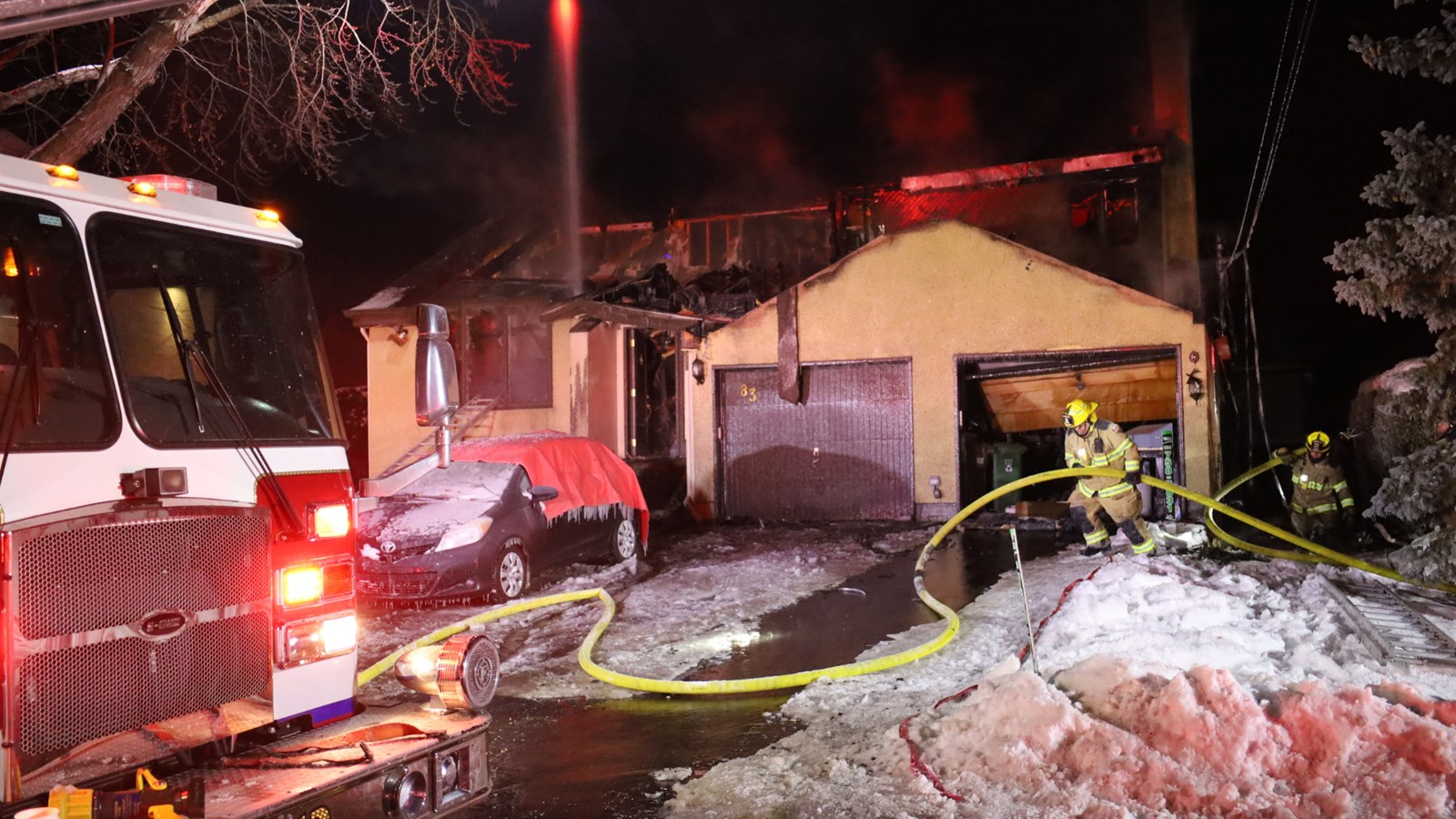 Deux personnes sans domicile à la suite d'un incendie à Vaudreuil-sur-le-Lac 