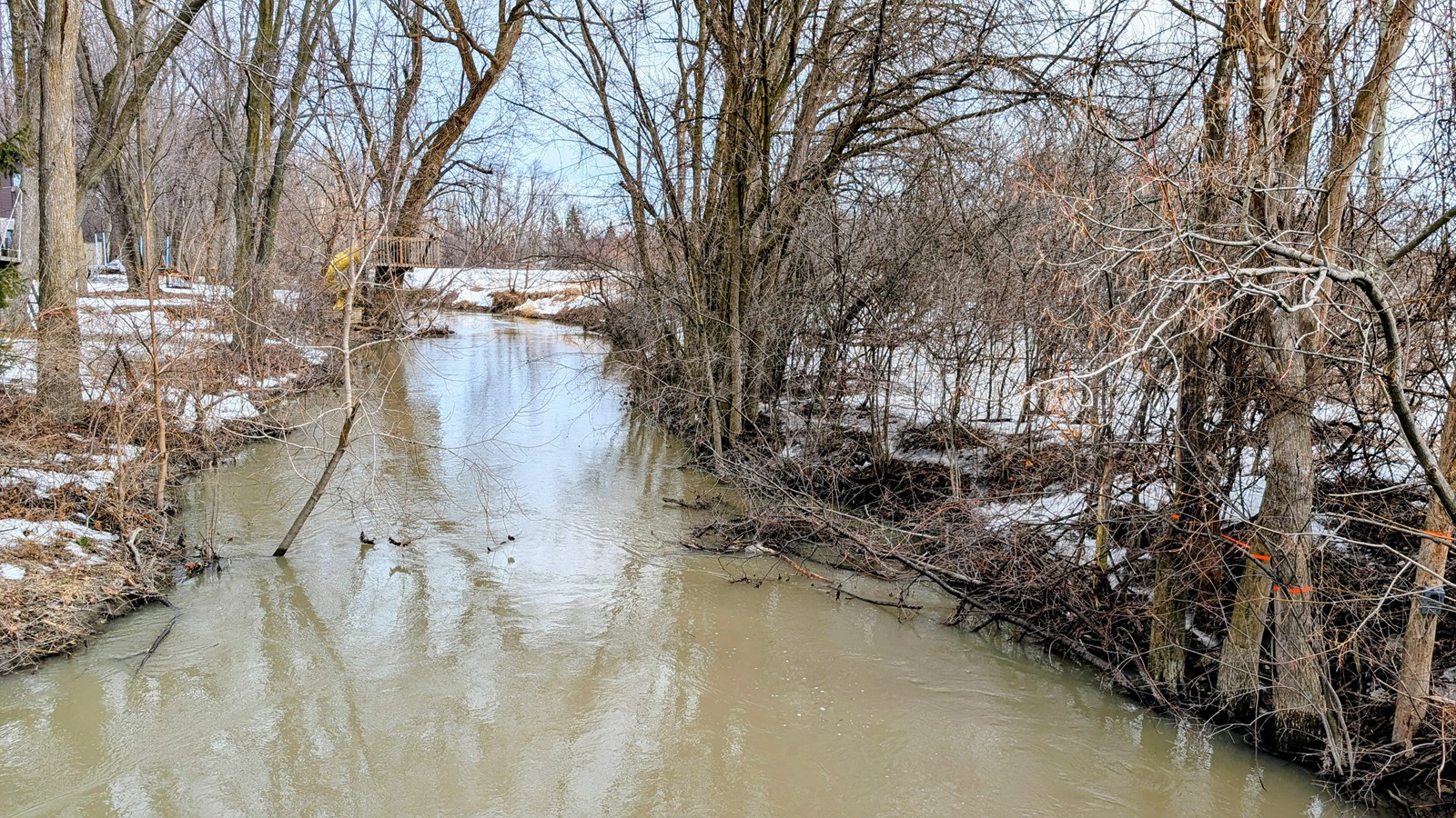 Inondations: la région en action
