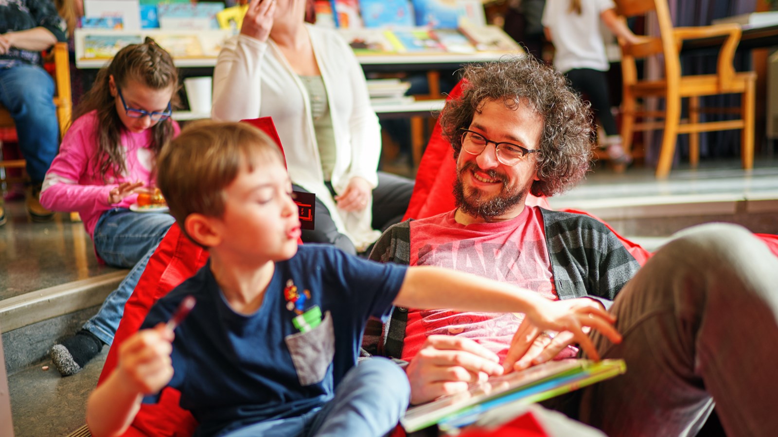 Une mobilisation défend la place de la culture dans les écoles
