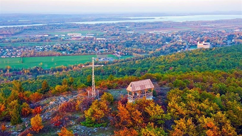 Informer les gens sur les richesses naturelles du mont Rigaud