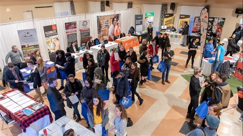Le Programme des stratégies jeunesse en milieu municipal arrive