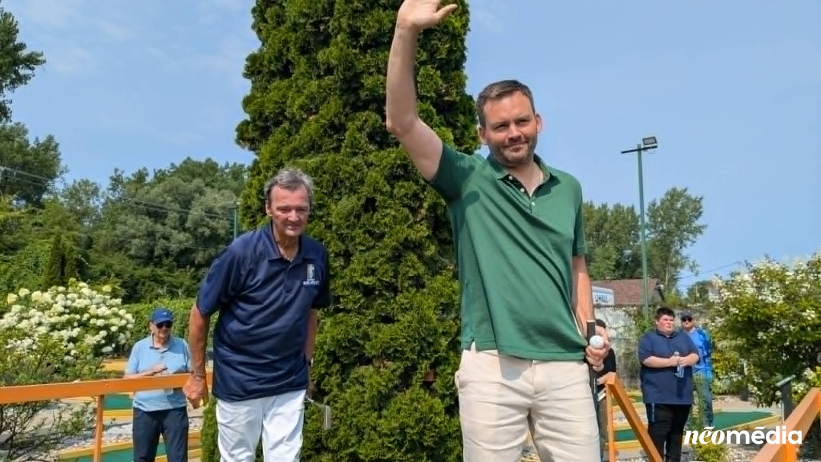Le chef du Parti québécois dans Beauharnois pour affronter Carl Carmoni