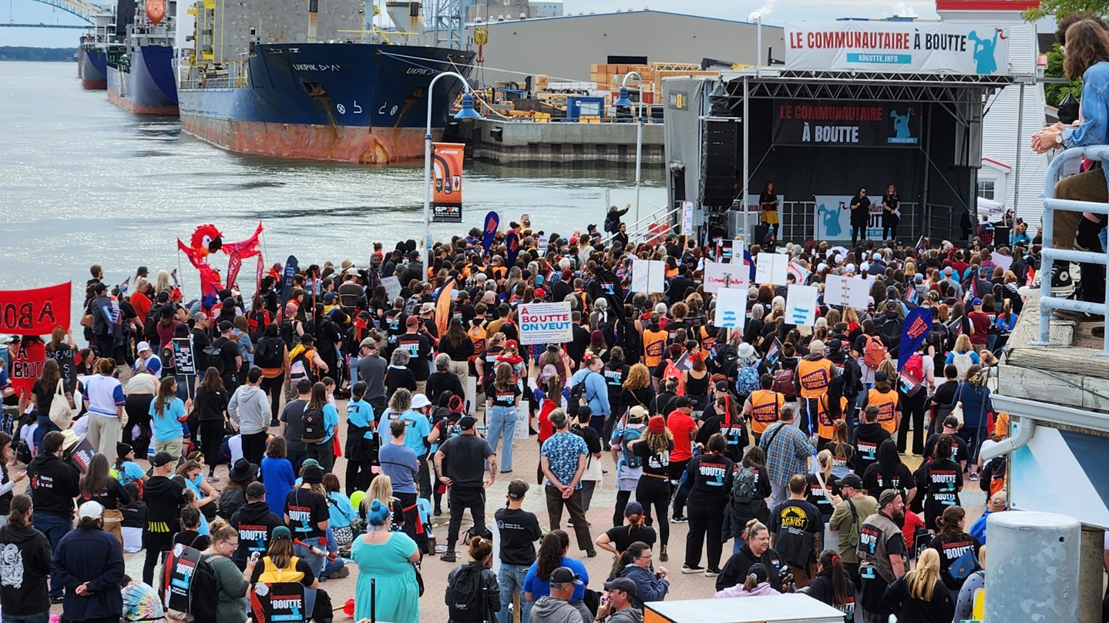 Grand rassemblement 8 16 X9 .png