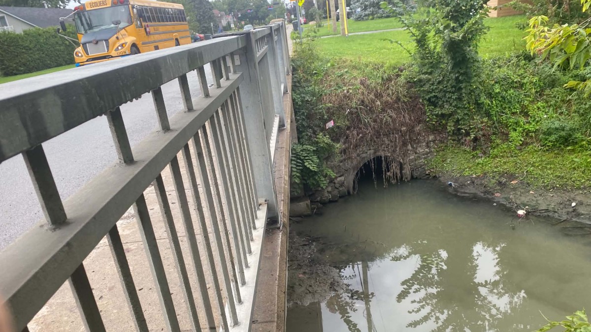 Pont Ouimet 1.jpeg