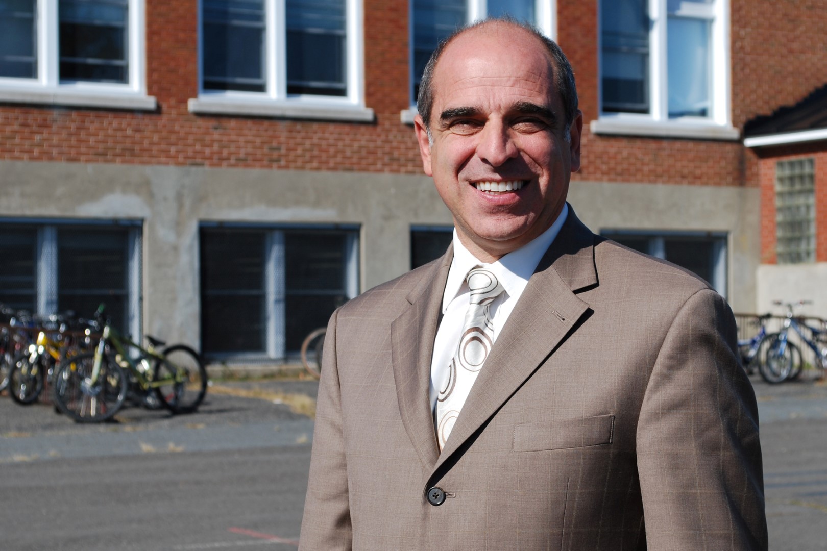 Joseph Atalla prend les commandes de la Commission scolaire des Patriotes