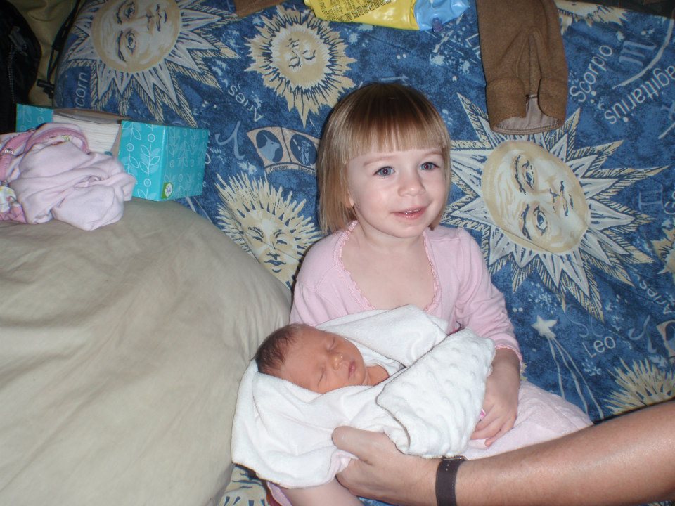 Méliane (2 ans) et Clara Bernard (3 jours), Saint-Césaire