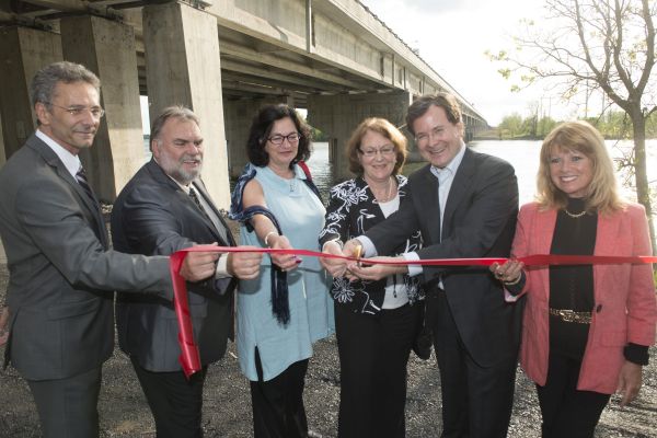 Un pont au nom de Michel Chartrand