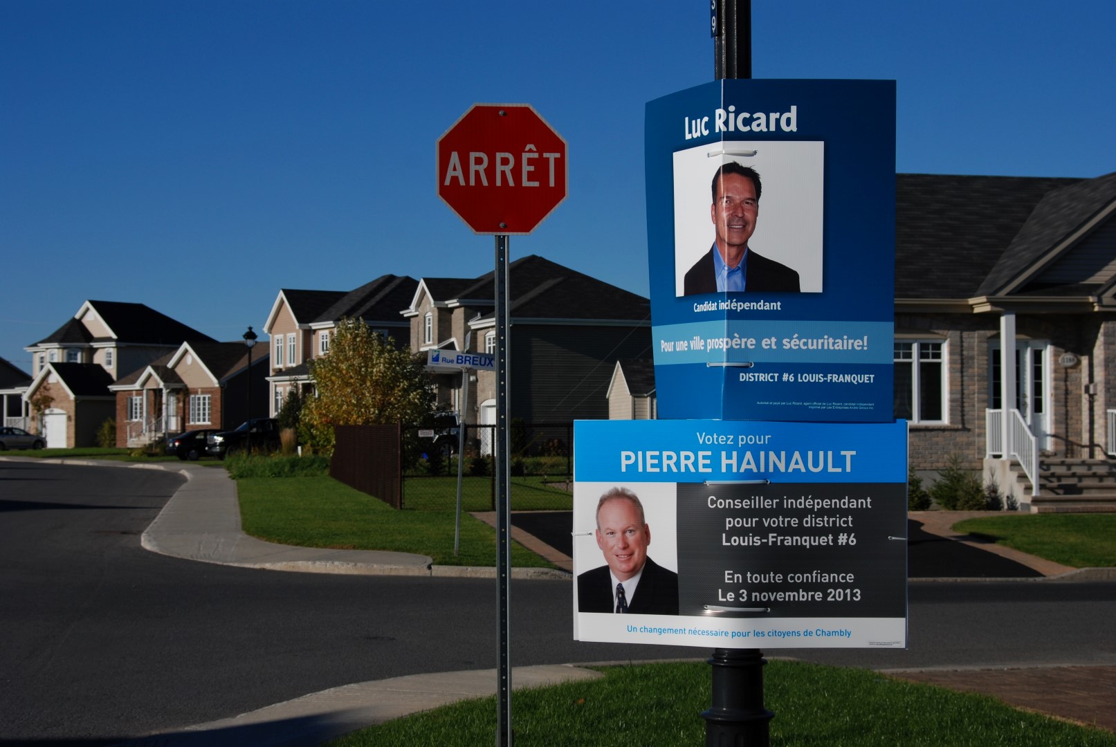 Comparativement en 2009, près du double des candidats aux élections sont indépendants, soit 61.
