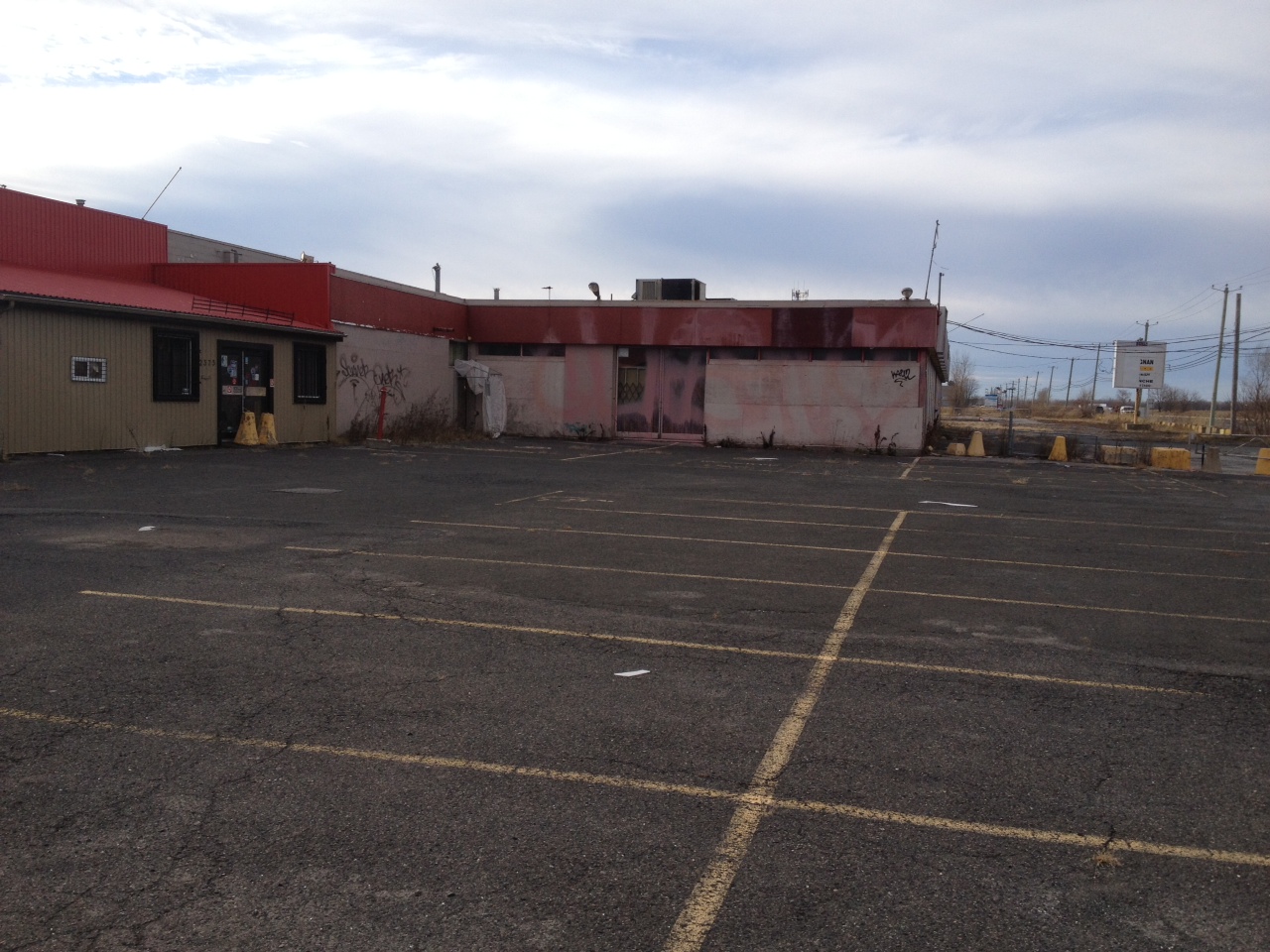 Le développement commercial est désormais permis sur le site de l'ancien Marché aux puces de Carignan.