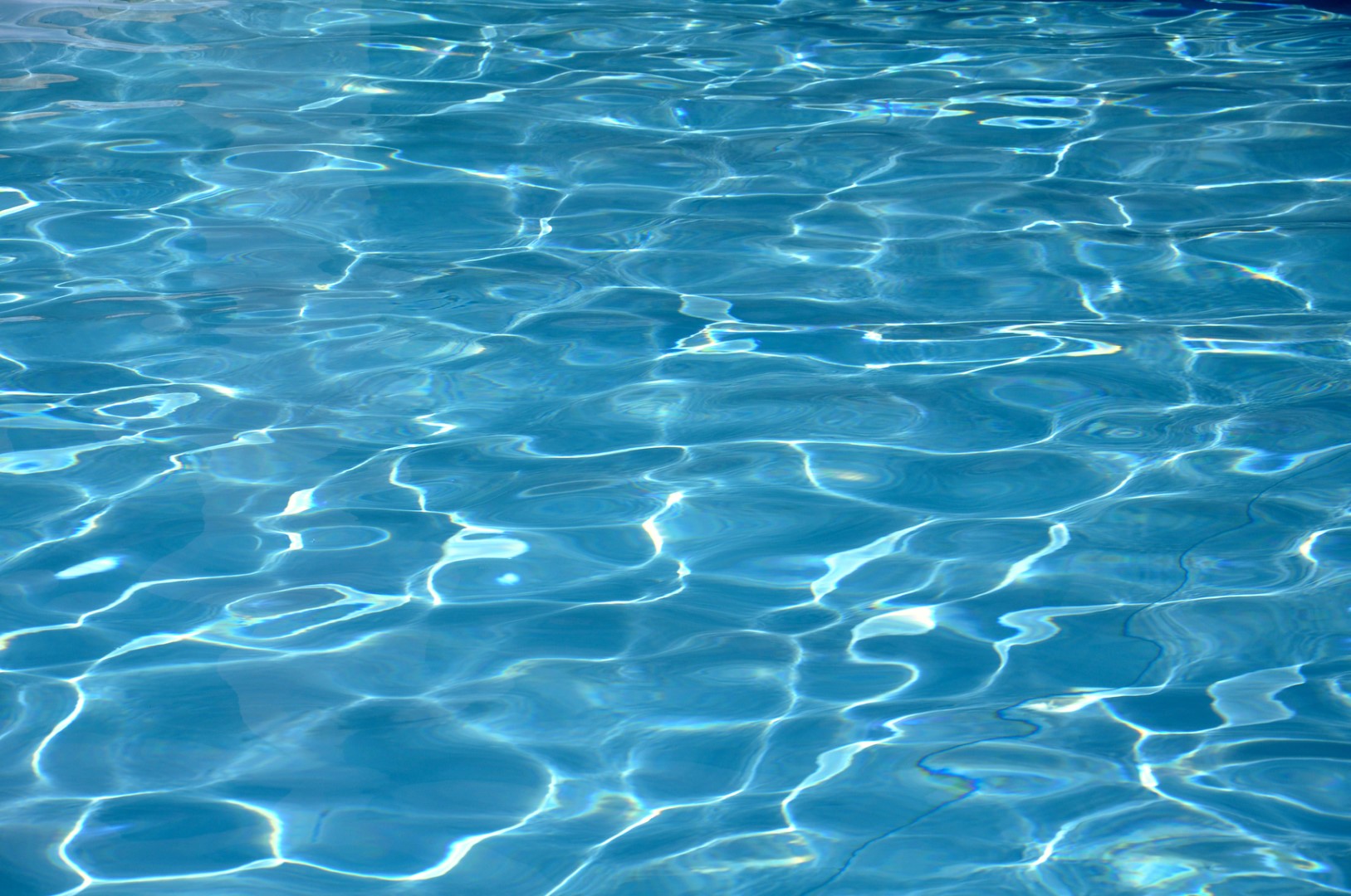 Piscine, jeux d’eau et Centre nautique: heures d’ouverture prolongées