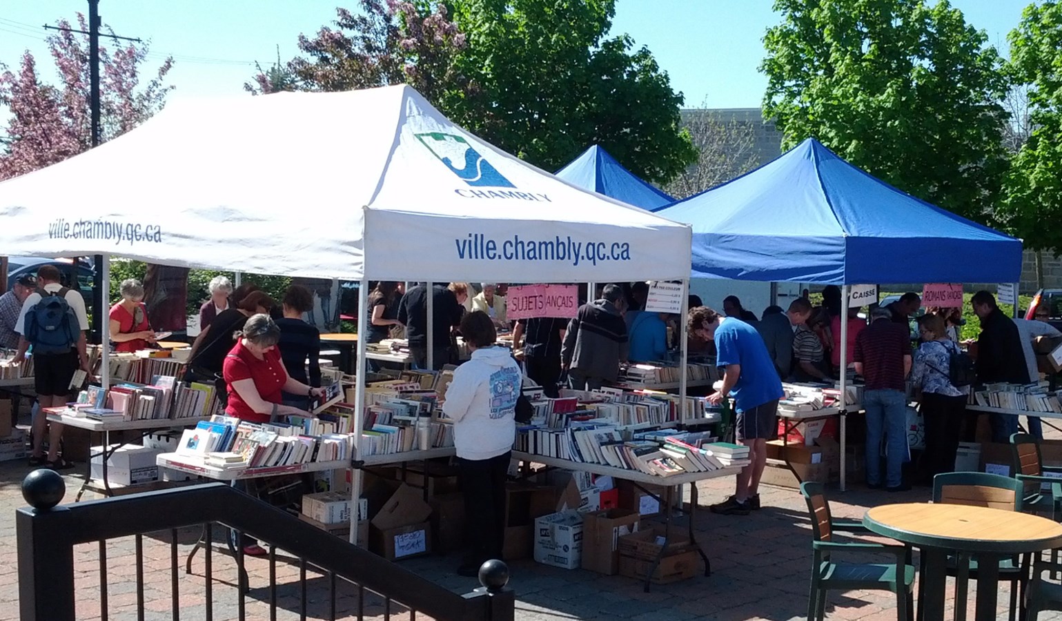 Bibliothèque municipale de Chambly : Vente de livres usagés le 13 mai