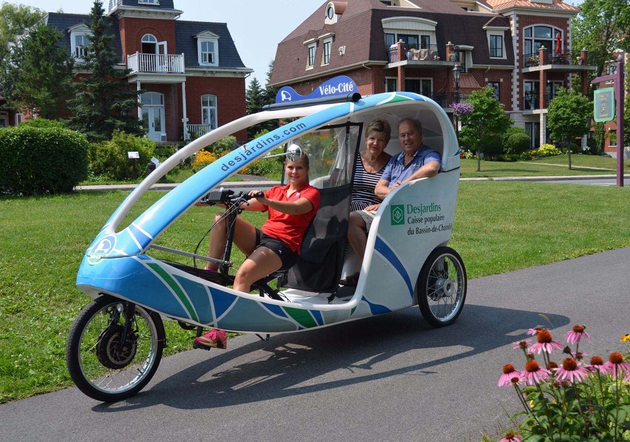 Partez à la découverte de Chambly en vélo triporteur !