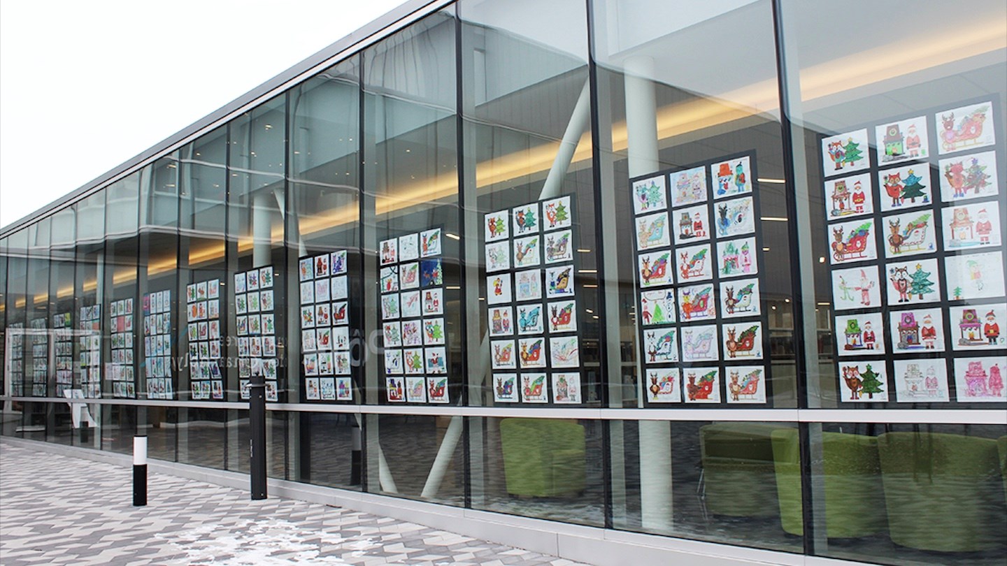 Exposition de dessins des Fêtes