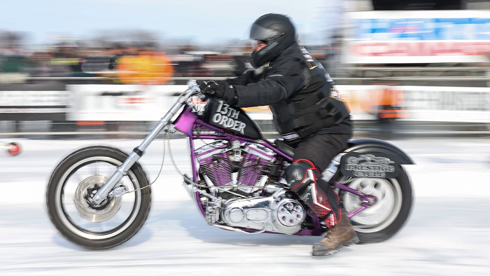 Un succès pour la 3e édition de la Harley Drag Race on Ice ce dimanche 