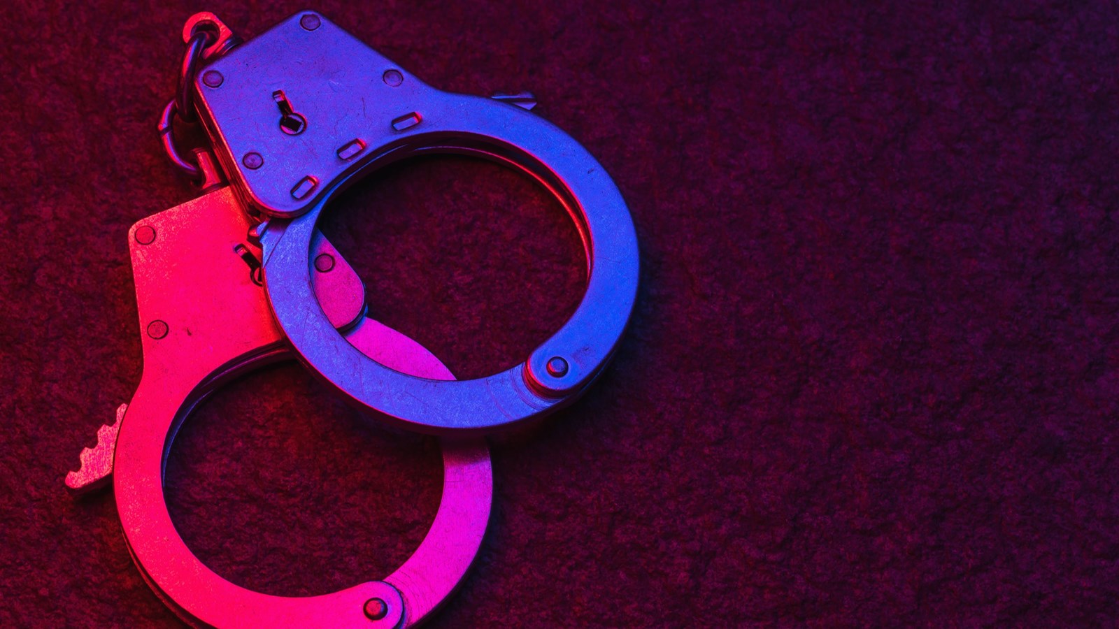 Les arrestations se sont déroulées à Chambly, Beloeil, Marieville, St-Jean-sur-Richelieu, McMasterville, St-Bruno et Ste-Madeleine.