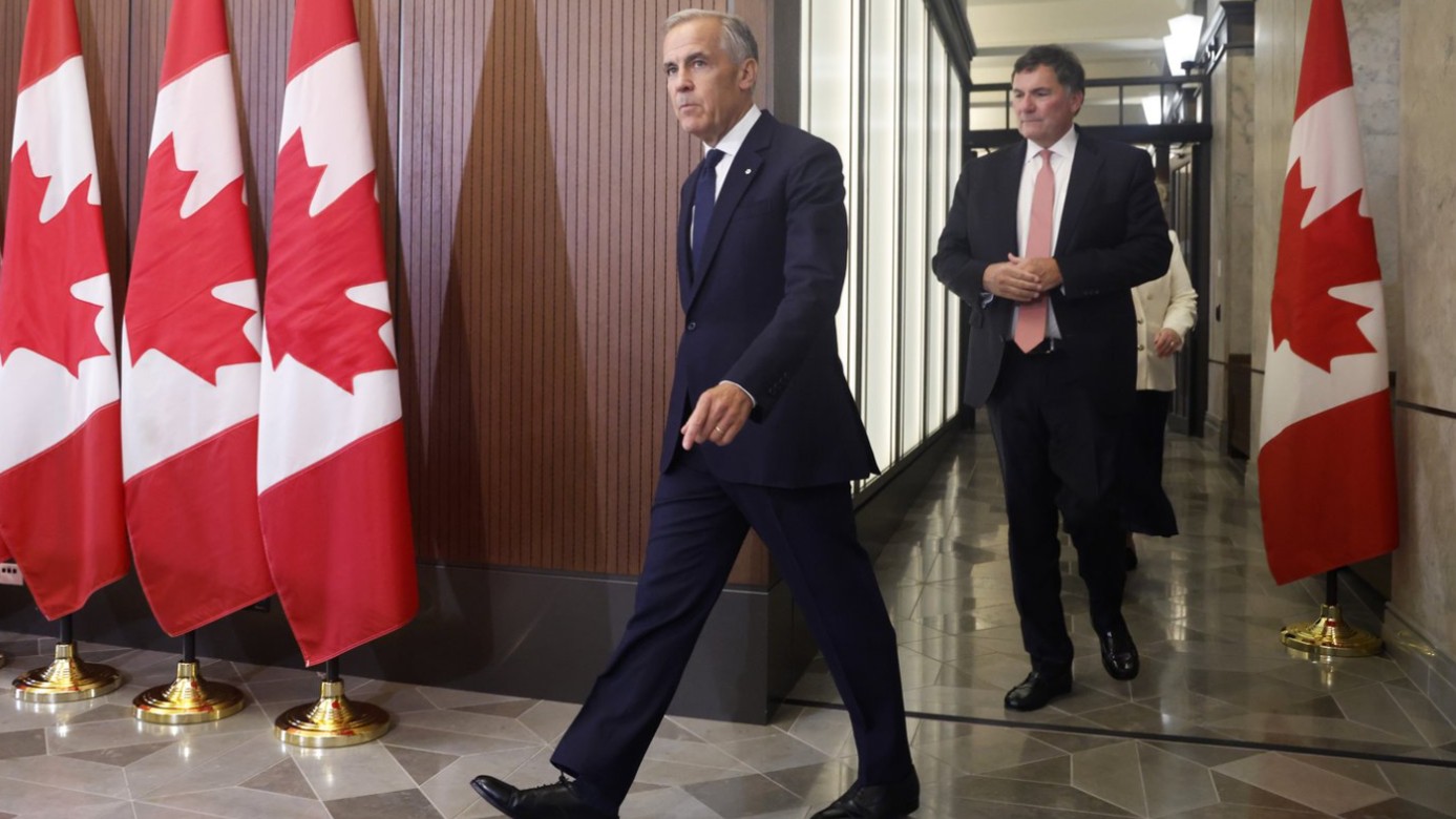 Ottawa ajuste certains droits de douane de rétorsion après avoir consulté l'industrie