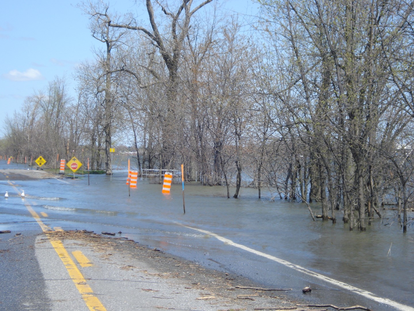 Saint-Basile-le-Grand compte demander au ministère des Transports du Québec qu'un tronçon de la route 223 soit dévié pour éviter l’évacuation de résidences en cas d'inondations comme cela a été le cas lors des dernières crues du Richelieu. (Photo : Yves Bélanger)