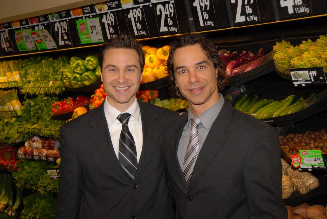 Pour Mathieu et Gabriel Riendeau, le temps des Fêtes se célèbre autant en magasin avec les clients qu’en famille autour d’une bonne bouffe.