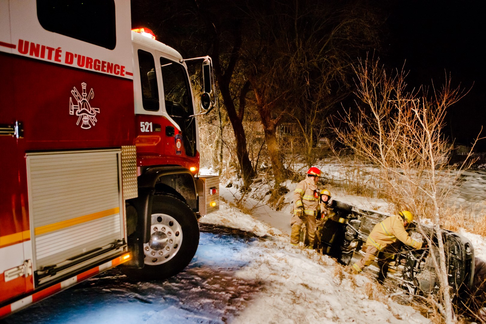 Du 1er décembre 2011 au 2 janvier 2012, 253 accidents, dont 41 avec blessés, ont été compilés dans la région. Cette sortie de route, qui n’a pas fait de blessé, est survenue le 31 décembre vers 1 h, sur le territoire de Saint-Basile-le-Grand, aux limites de McMasterville.