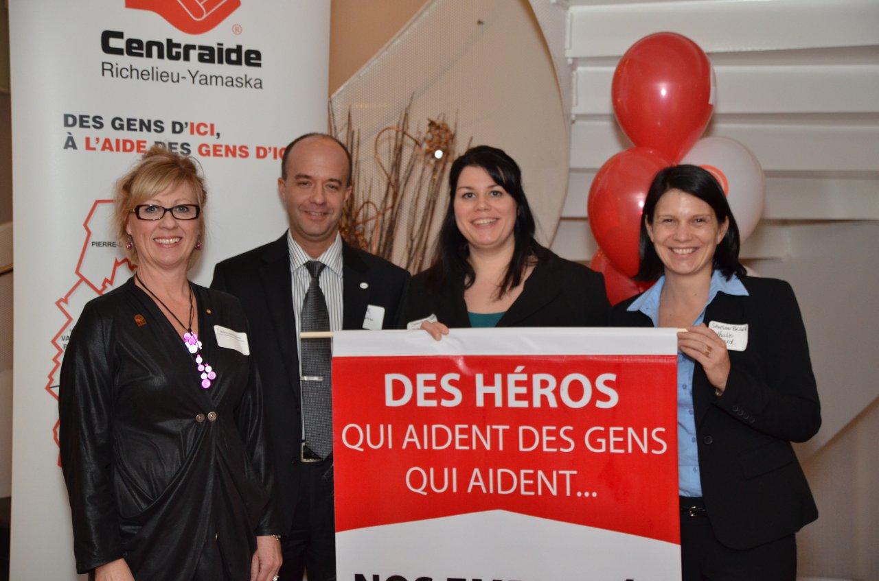 La 4e Soirée reconnaissance de Centraide Richelieu-Yamaska, qui a eu lieu le 21 février au Centre des arts Juliette-Lassonde de Saint-Hyacinthe, a permis la remise de deux banderoles « Des Héros », soulignant l’engagement et la participation exceptionnelle de dirigeants, d’équipes de sollicitation et d’employés dans la cause Centraide.