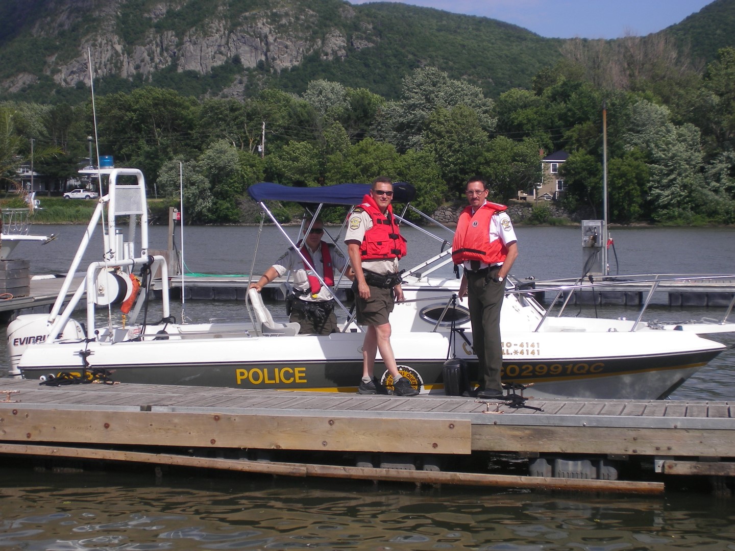 Les policiers de la Sûreté du Québec sillonneront le bassin de Chambly et la rivière Richelieu, dans les limites des municipalités de Chambly, de Saint-Mathias-sur-Richelieu, de Richelieu, de McMasterville, de Beloeil, de Saint-Basile-le-Grand, d'Otterburn Park et de Mont-Saint-Hilaire.