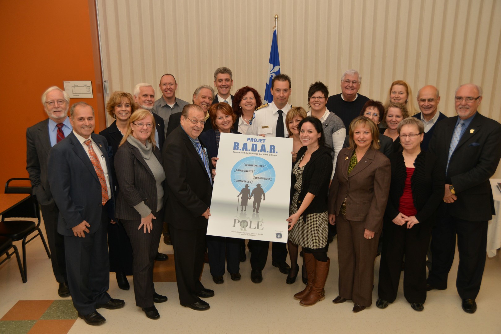 Des représentants d'organismes et de municipalités de la région ont lancé le projet R.A.D.A.R., qui vise à contrer l’isolement chez les aînés de la Vallée-du-Richelieu.