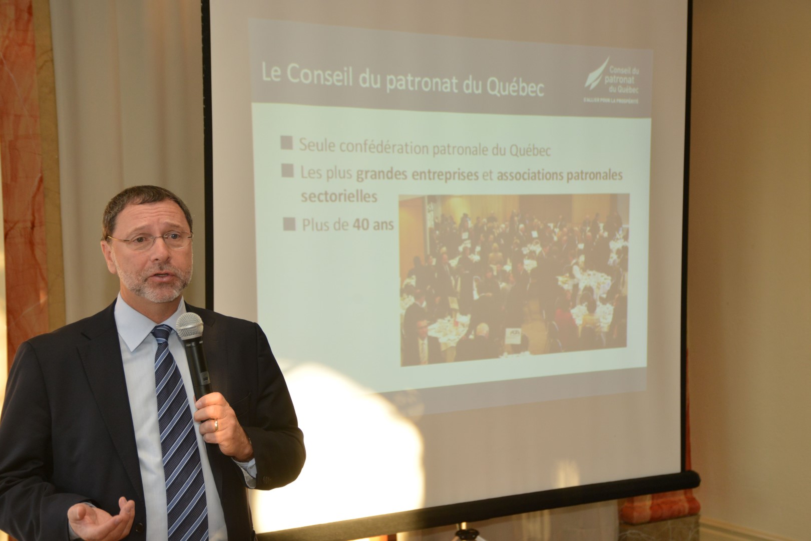Le président du Conseil du patronat du Québec, Yves-Thomas Dorval, était invité par la Chambre de commerce et d'industrie Vallée-du-Richelieu pour un déjeuner-conférence au Manoir Rouville-Campbell, le 21 novembre.