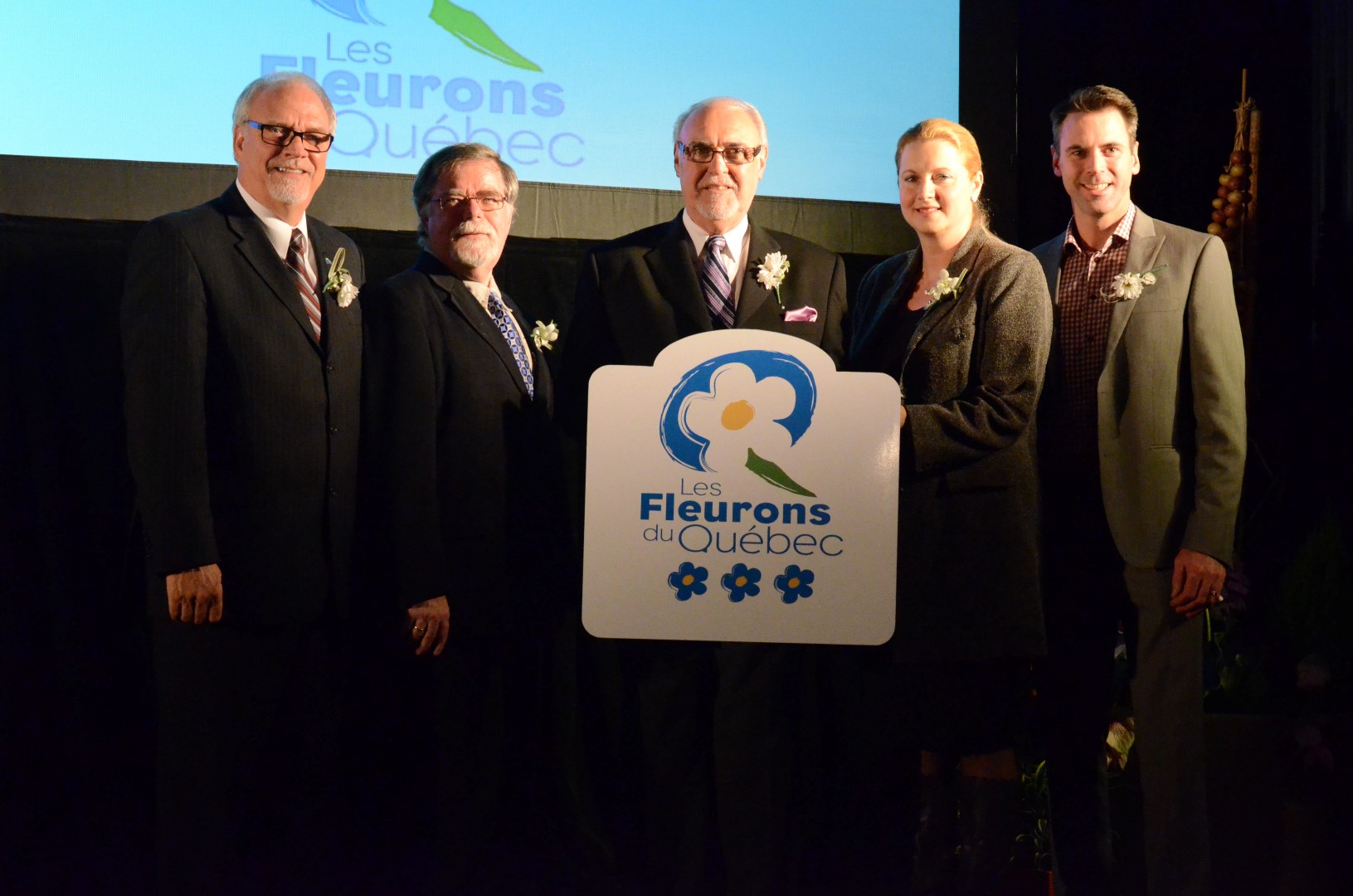 Les conseillers de McMasterville Claude Leboeuf et Michel Marleau, le maire, Gilles Plante, la directrice générale, Lyne Savaria, et le directeur des Services techniques et de l’urbanisme, Charles Laliberté.