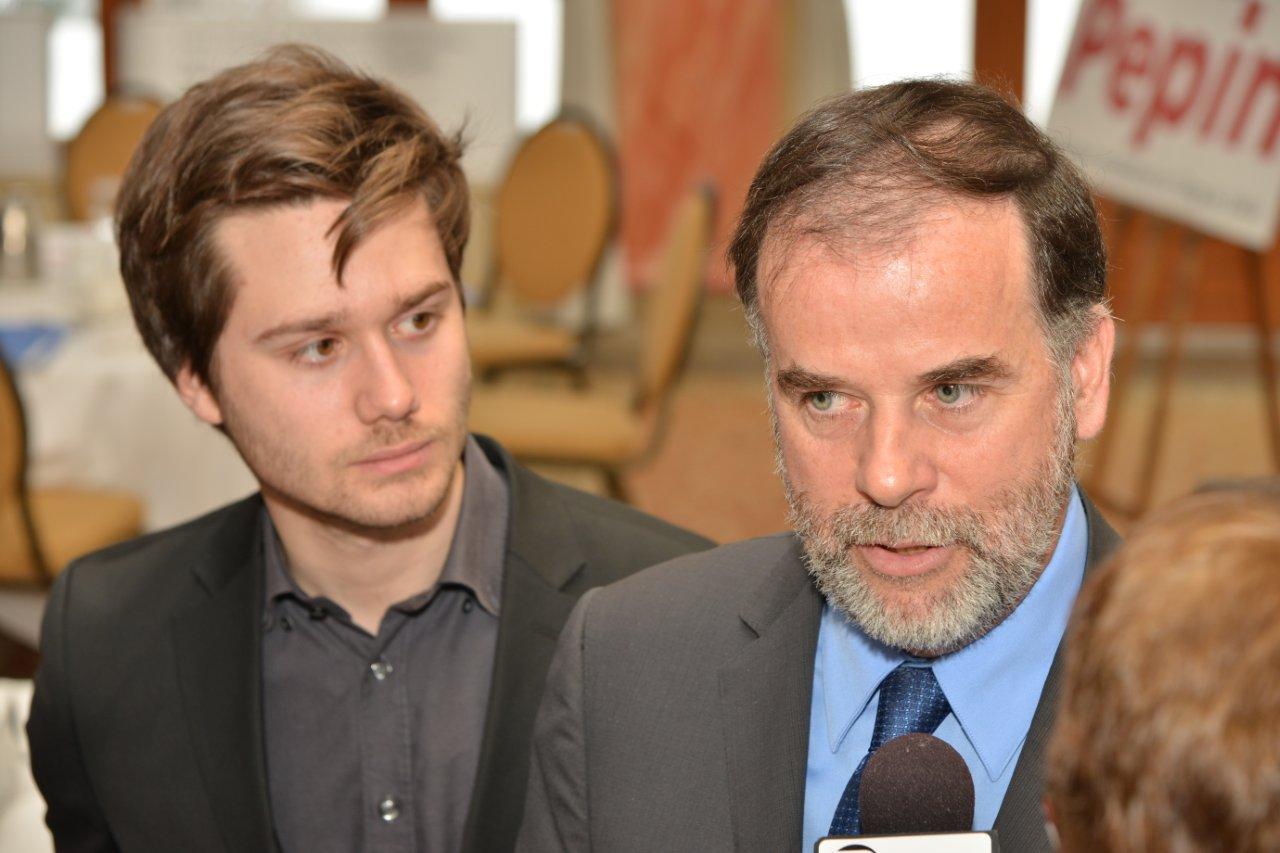 Selon le député Léo Bureau-Blouin et le député et ministre Pierre Duchesne, la Banque de développement économique du Québec pourrait grandement favoriser la création de nouvelles entreprises dans la Vallée-du-Richelieu.