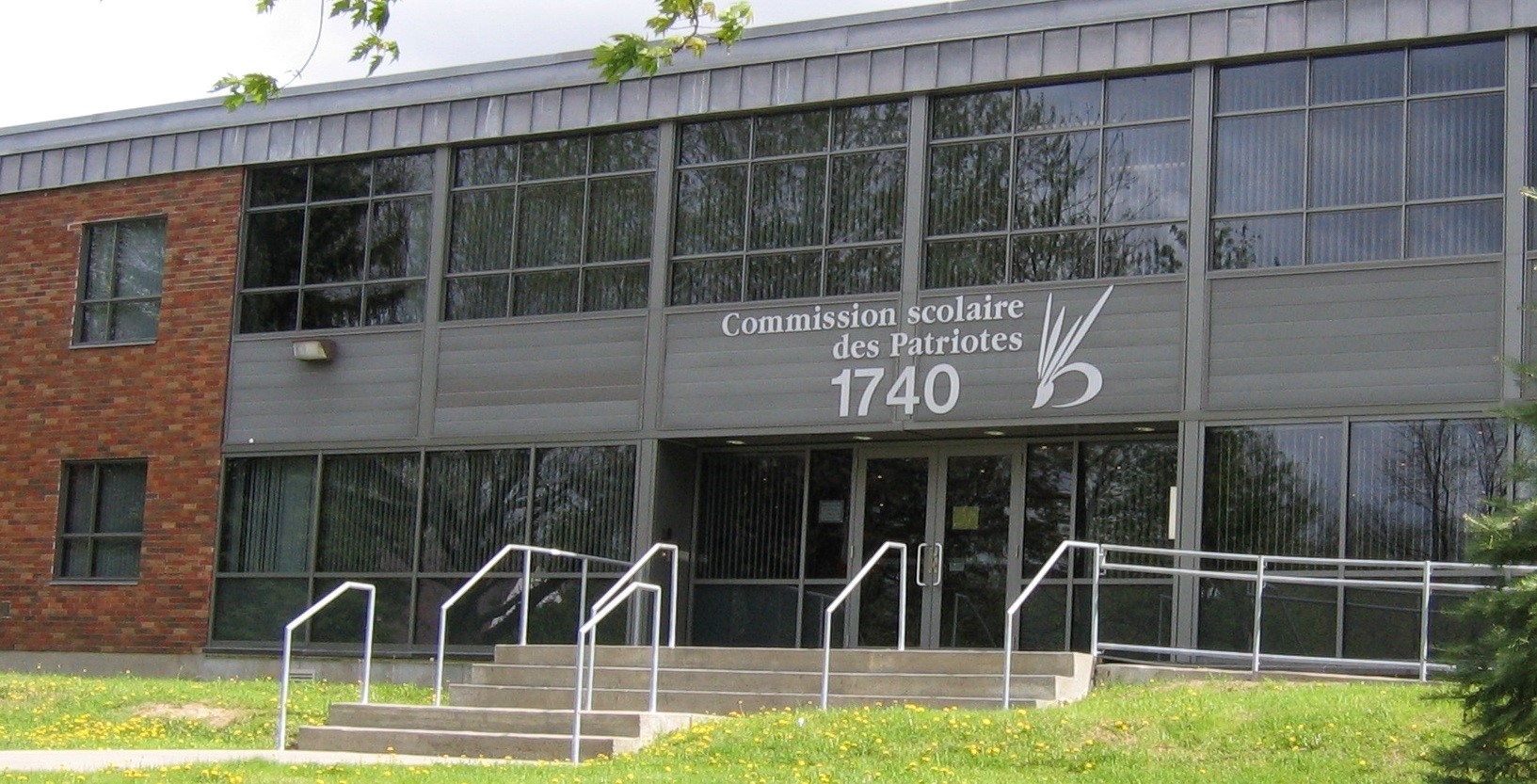 Avec d’importantes compressions budgétaires, la Commission scolaire des Patriotes doit tenter de trouver des solutions pour augmenter ses revenus.